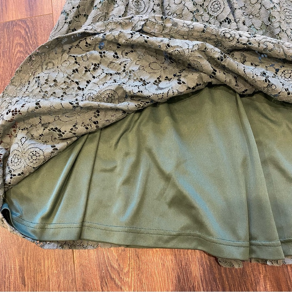 green lace dress high neck sleeveless - Picture 10 of 11